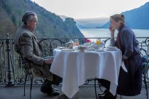 Reynolds (Daniel Day-Lewis) and Alma (Vicky Krieps) in Phantom Thread (2017). Courtesy Focus Features.